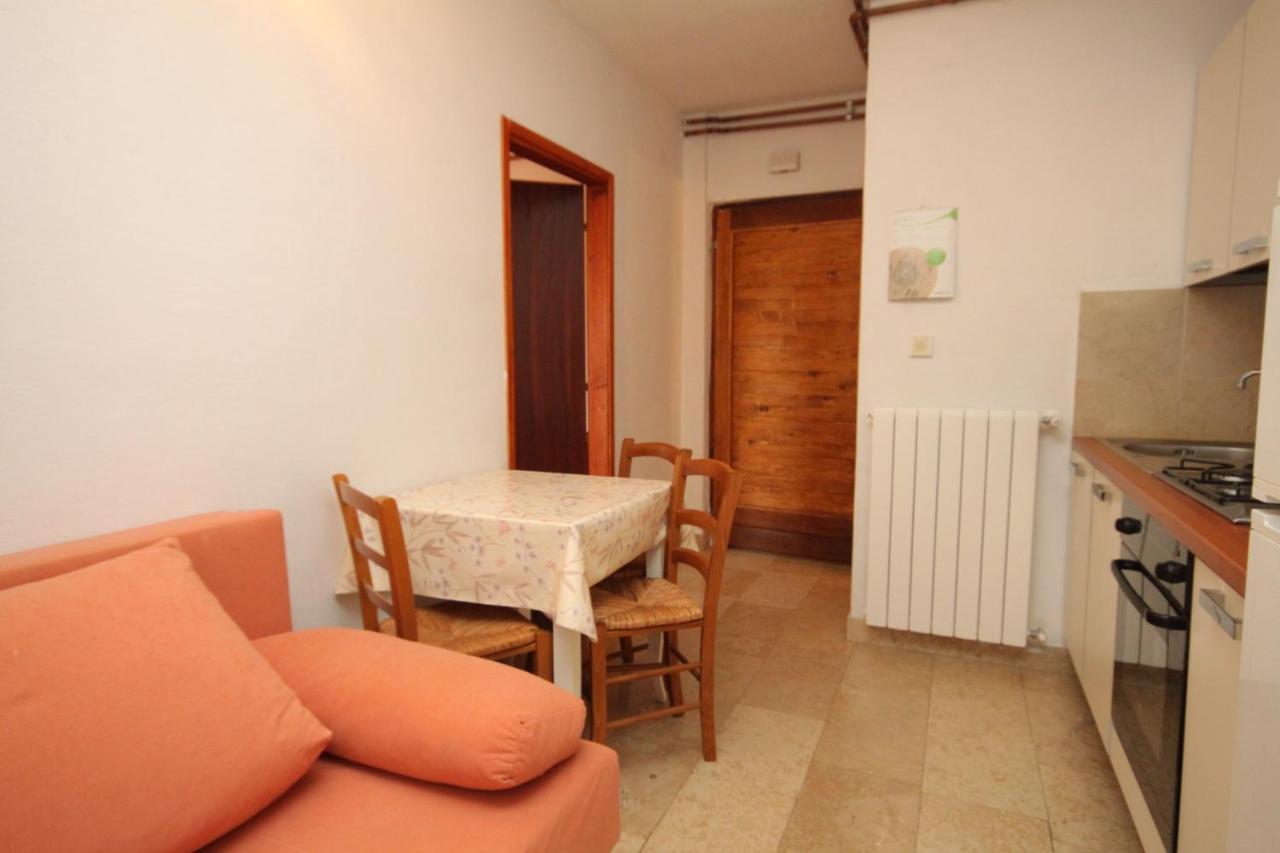 Family Friendly Apartments With A Swimming Pool Rovinj - 3394 Ngoại thất bức ảnh